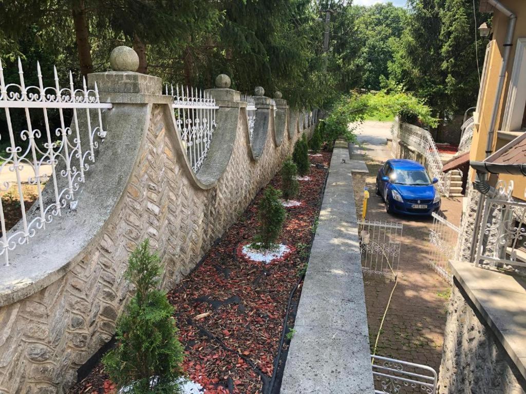 فندق ميسكولكفي  Brassoi Vendeghaz المظهر الخارجي الصورة